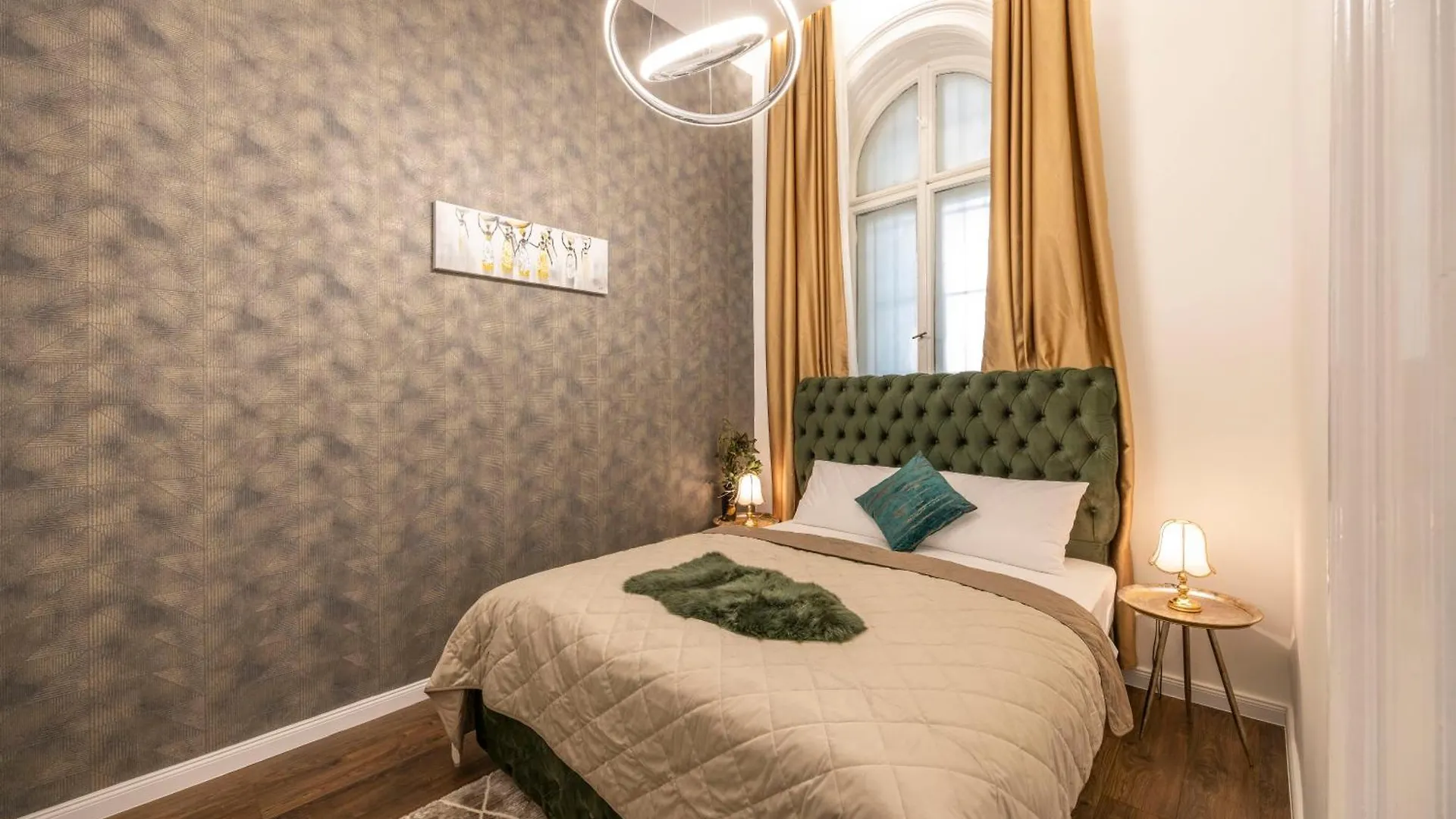 Apartment High-End Luxurious Quentin Residence In The Heart Of Budapest